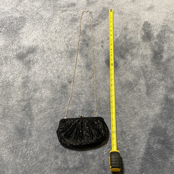 La Regale Formal Clutch Bag - Picture 6 of 6